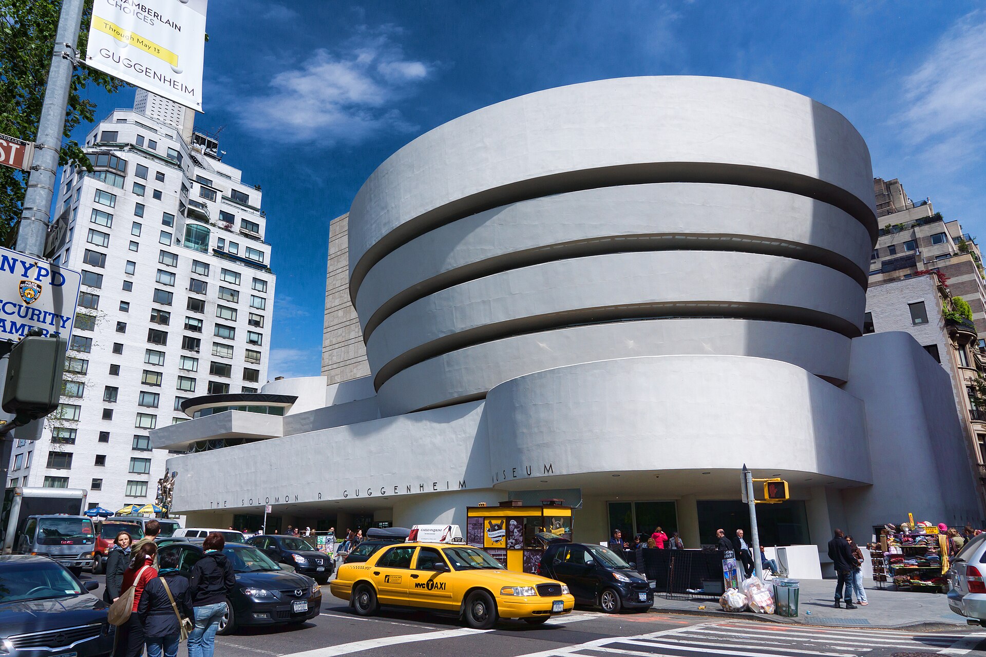 Spiral rotunda